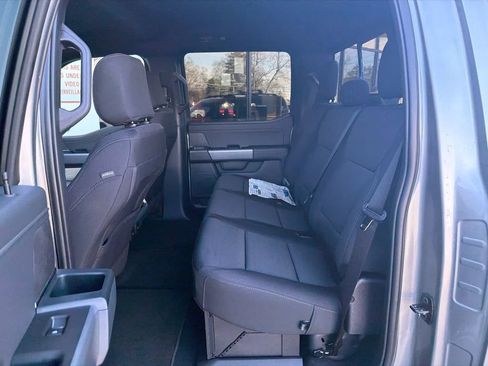 New 2026 Ford F150 XLT w/ Equipment Group 302A MID AWD/4WD image 19
