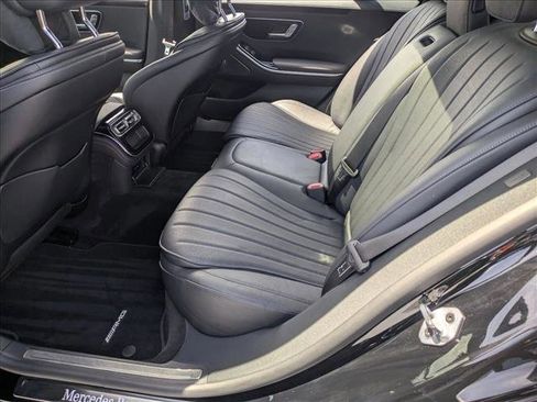 Certified 2023 Mercedes-Benz S 500 4MATIC image 17