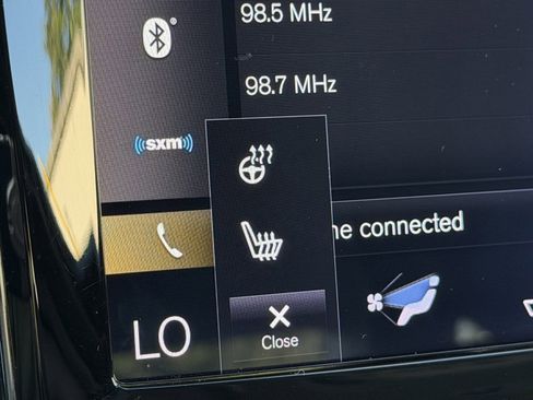 Used 2019 Volvo S60 T5 Momentum w/ Premium Package image 7