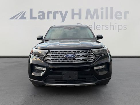Used 2023 Ford Explorer Limited AWD/4WD image 8