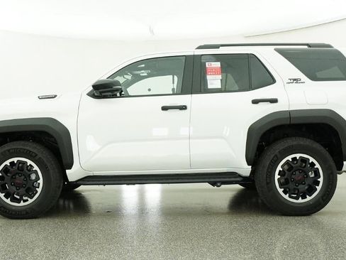 New 2026 Toyota 4Runner TRD Off-Road Premium AWD/4WD image 19
