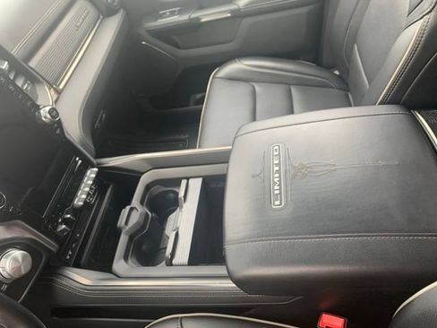 Used 2019 RAM 1500 Limited w/ Advanced Safety Group AWD/4WD image 17