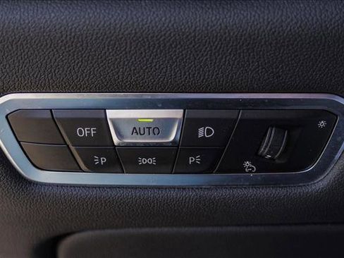 Used 2022 BMW X5 xDrive40i image 13