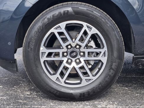 Certified 2025 Ford Expedition Max Active image 10