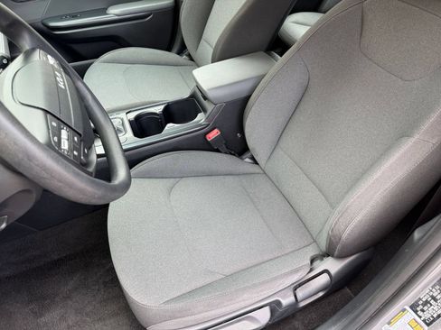Used 2025 Kia K4 FWD image 38
