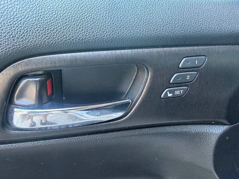 Used 2014 Honda Accord Touring image 16