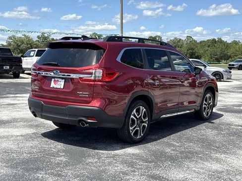 Used 2025 Subaru Ascent Limited w/ Popular Package #2 AWD/4WD image 7