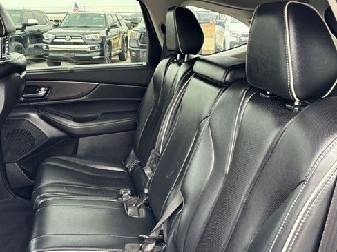 Used 2023 Acura MDX SH-AWD w/ Advance Package image 17