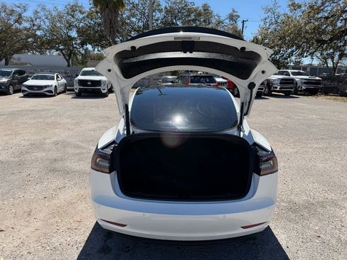 Used 2021 Tesla Model 3 Performance image 32