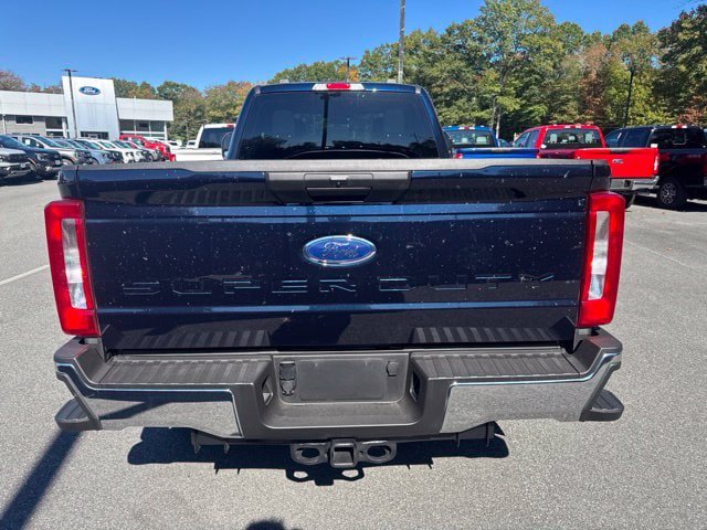 Certified 2025 Ford F250 XLT AWD/4WD image 6