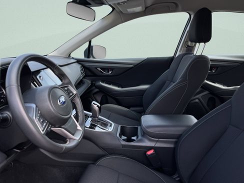 Used 2025 Subaru Legacy Premium AWD/4WD image 14