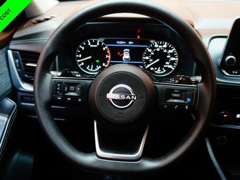 Certified 2023 Nissan Rogue SV AWD/4WD image 12