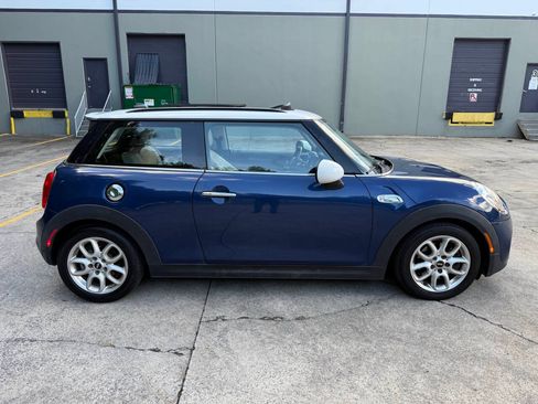 Used 2016 MINI Cooper S FWD image 4
