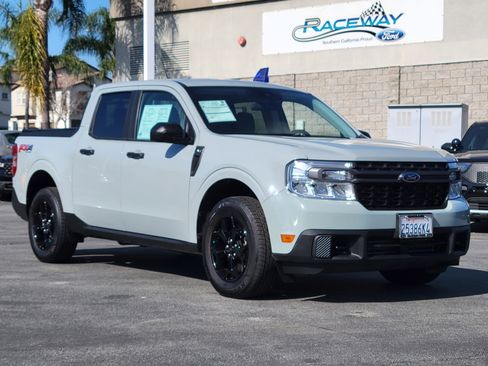 Certified 2022 Ford Maverick XLT w/ Equipment Group 300A Standard image 1