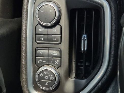 Used 2019 GMC Sierra 1500 AT4 w/ AT4 Preferred Package AWD/4WD image 31