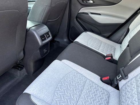 Certified 2024 Chevrolet Equinox LT image 12