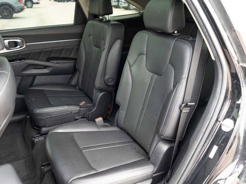 Used 2022 Kia Sorento SX FWD image 15