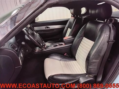 Used 2003 Ford Thunderbird Deluxe image 10