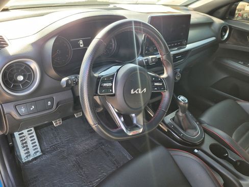 Used 2022 Kia Forte GT FWD image 11