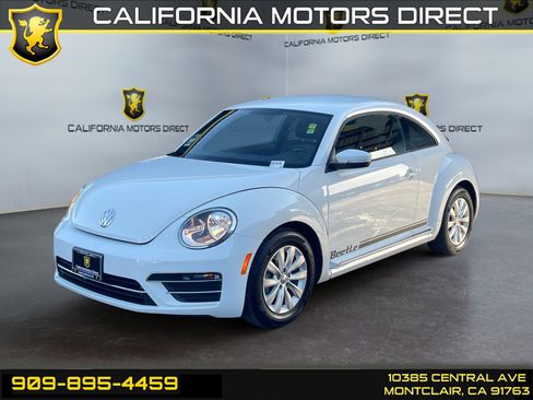 Used 2019 Volkswagen Beetle S image 1