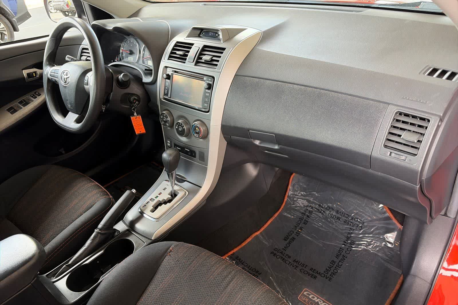 Used 2013 Toyota Corolla S Special Edition FWD image 15