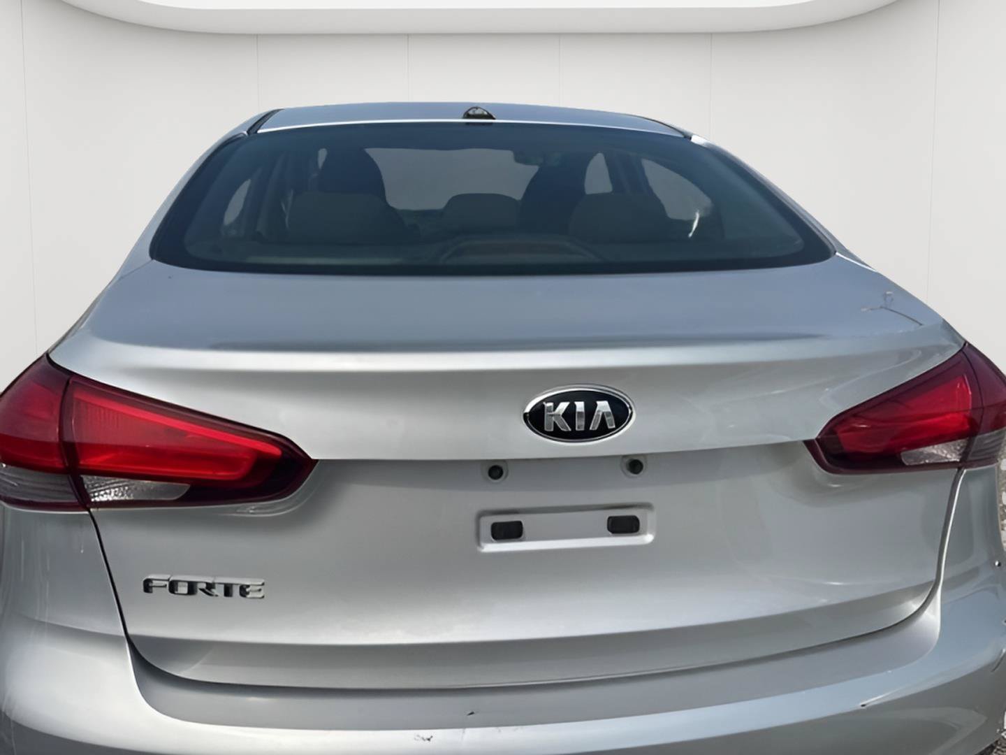 Used 2018 Kia Forte LX FWD image 18