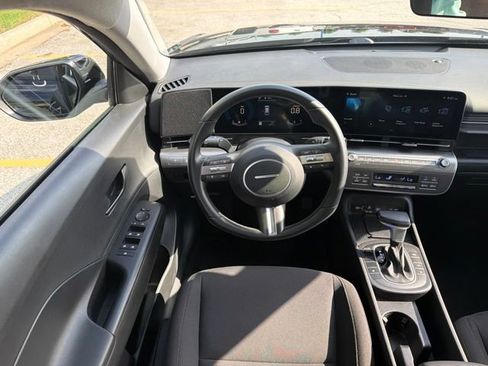 Used 2026 Hyundai Kona SEL Sport FWD image 21