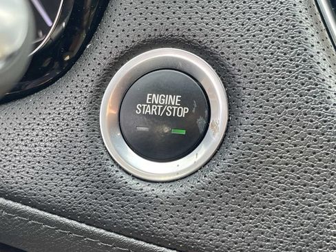Used 2019 Cadillac XT5 Premium Luxury w/ Driver Assist Package FWD image 37