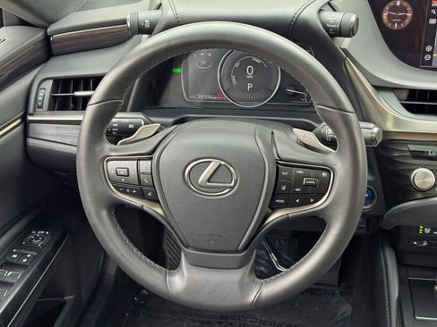 Used 2021 Lexus ES 300h w/ Premium Package FWD image 21