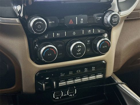 Used 2020 RAM 3500 Laramie image 18