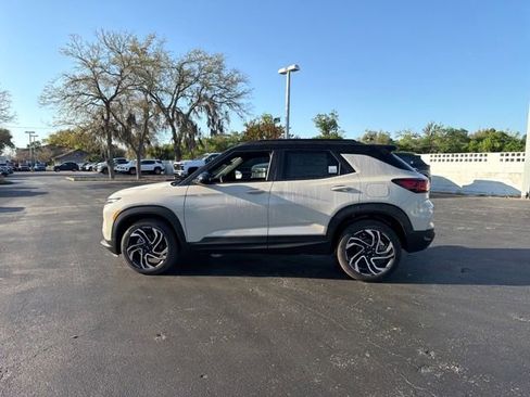New 2026 Chevrolet TrailBlazer RS w/ Driver Confidence Package image 3