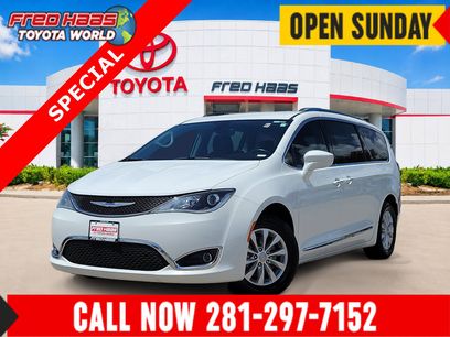 Used 2019 Chrysler Pacifica Touring-L