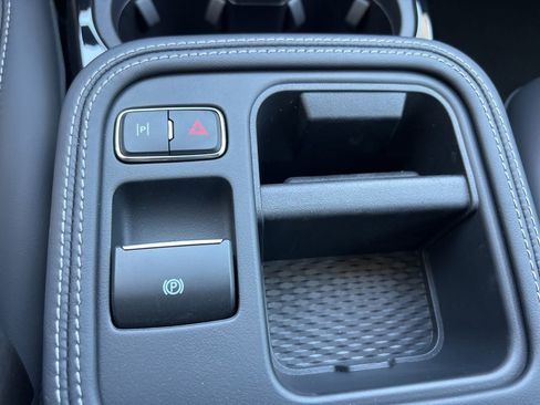 New 2026 Ford Mustang Mach-E Select image 19