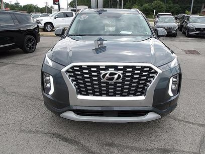 Used 2022 Hyundai Palisade Limited w/ Cargo Package