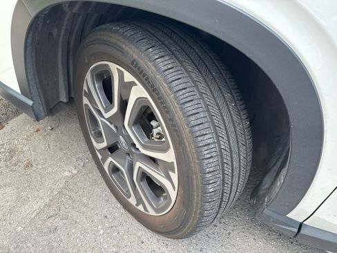 Used 2023 Subaru Ascent Limited w/ Technology Package image 6