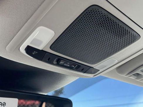 New 2025 Honda Pilot EX-L image 30