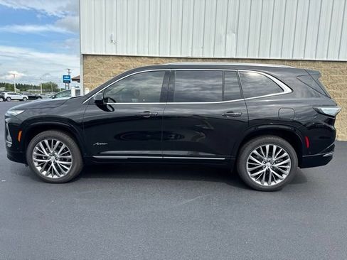 Used 2026 Buick Enclave Avenir AWD/4WD image 8