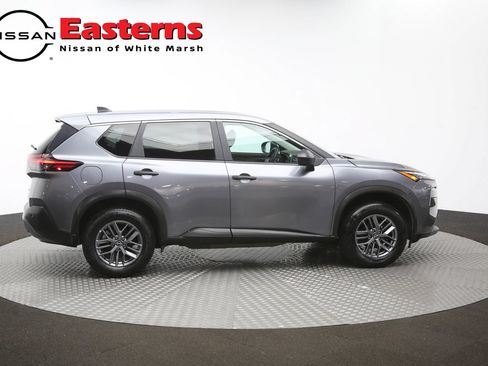 Used 2023 Nissan Rogue S AWD/4WD image 44