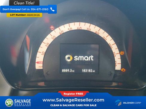 Used 2016 smart fortwo passion image 12