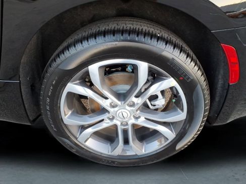 New 2026 Chrysler Pacifica Pinnacle w/ Trailer Tow Group image 10