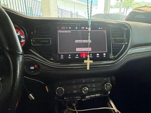 Used 2022 Dodge Durango GT RWD image 4
