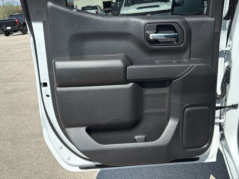 New 2026 Chevrolet Silverado 1500 Custom w/ LPO, Dark Essentials Package image 13