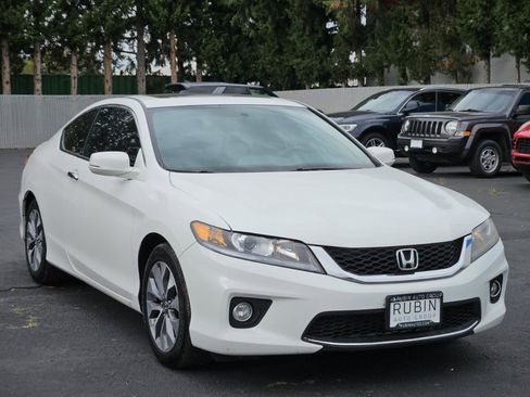 Used 2014 Honda Accord EX image 16
