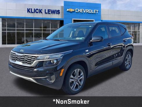 Used 2021 Kia Seltos LX AWD/4WD image 2