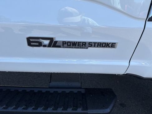 New 2026 Ford F350 XL w/ XL Chrome Package image 19