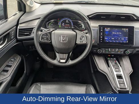 Used 2018 Honda Clarity Touring image 16