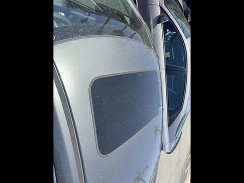 Used 2019 Honda Civic EX image 17