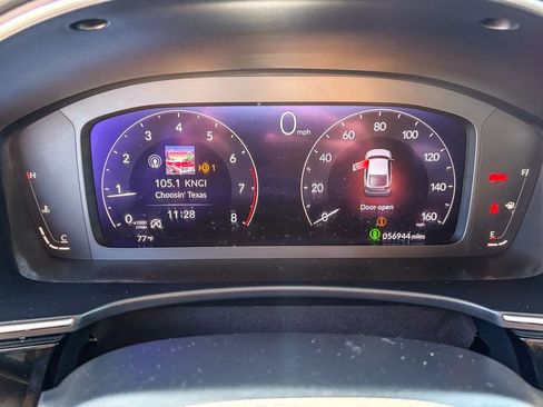 Used 2022 Honda Civic Sport Touring image 9