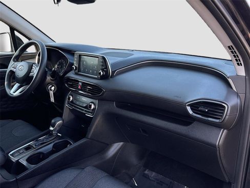 Used 2019 Hyundai Santa Fe SE image 27