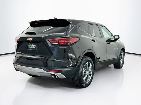 Used 2025 Chevrolet Blazer LT AWD/4WD image 9